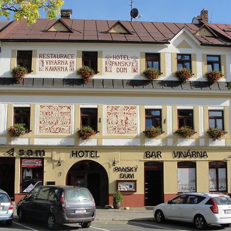 Hotel Pansky Dum Nove Mesto na Morave Bagian luar foto